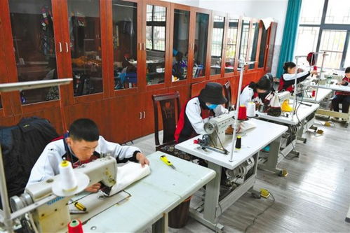 拉萨 特殊教育托起 孩子上学梦